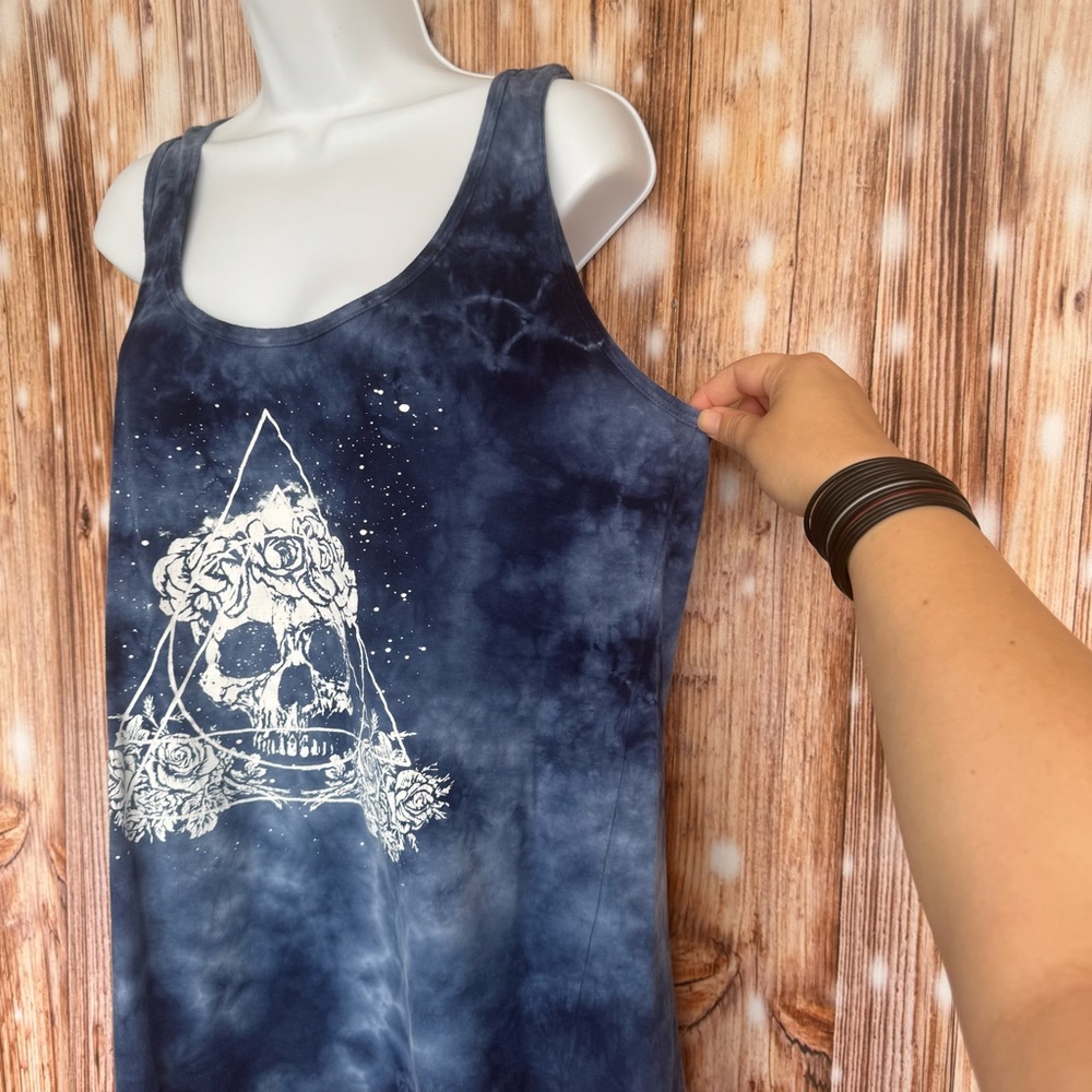 Hot Topic Black Matter Blue Tie-dye Skull Floral Tank Top - Picture 3 of 7